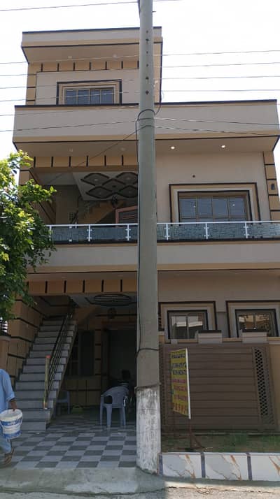 5 Marla Double Storey FOR SALE Very Cheap Price In PGSHS EVERY TIME VIZET NO PROBLEM