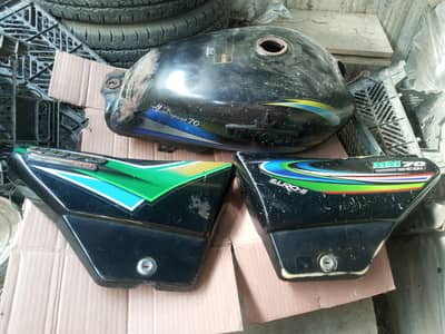 Tanki tapy ok condition