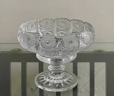 Glass Pedestal Showpiece Bowls