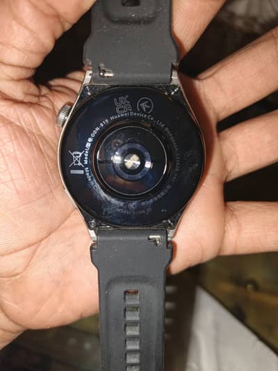 huawei gt3 pro best watch condion 10/10 sceathless