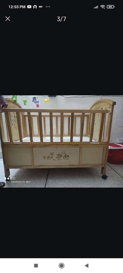 baby cot