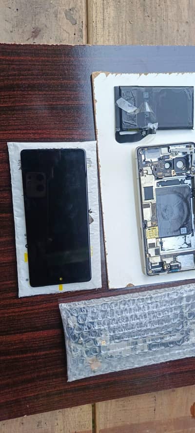 Google pixel 7a motherboard  panel