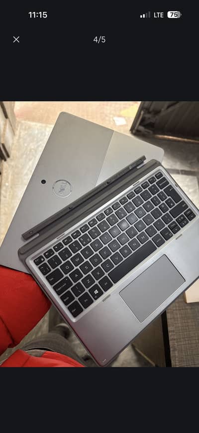 Dell latitude 7200 2. in. 1 detachable (i5/8th)8gb/256ssd tuch laptop