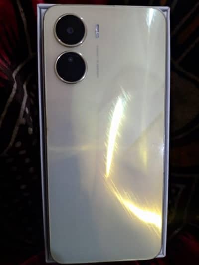 vivo y16