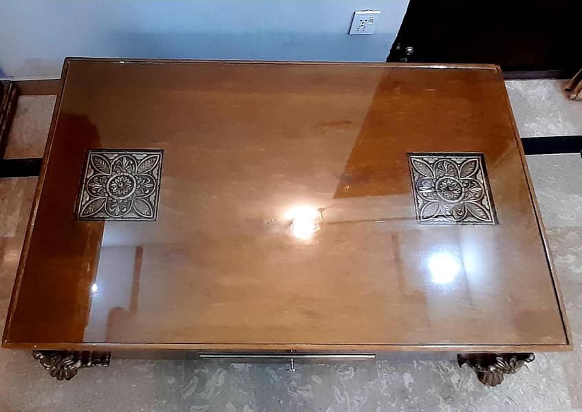 3,2,1 Sofa with center table 3