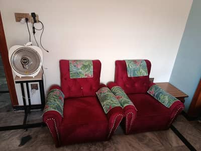 Velvit Sofa 2 seater Good condition with 2 Floor Coussion