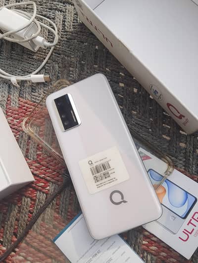 kya use smart ultra hai bhai 6+6128gp ha 10,10phon. ha no apn no raper