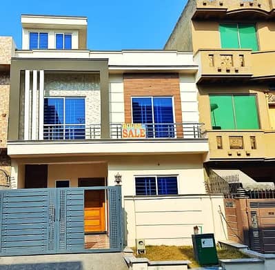 G 13 4 MARLA HOUSE AVAILABLE FOR SALE