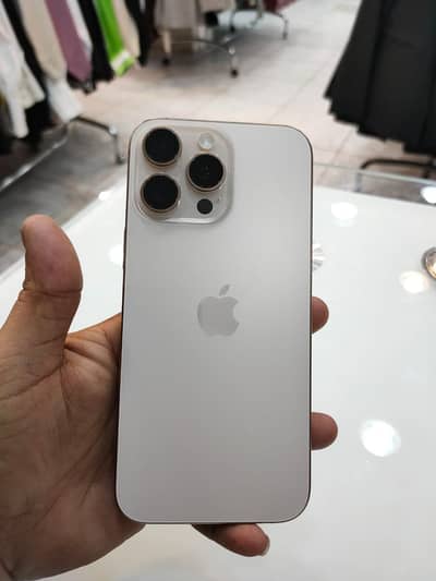 I phone 16 pro max 256