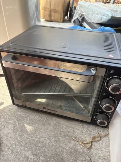 Dawlance baking oven