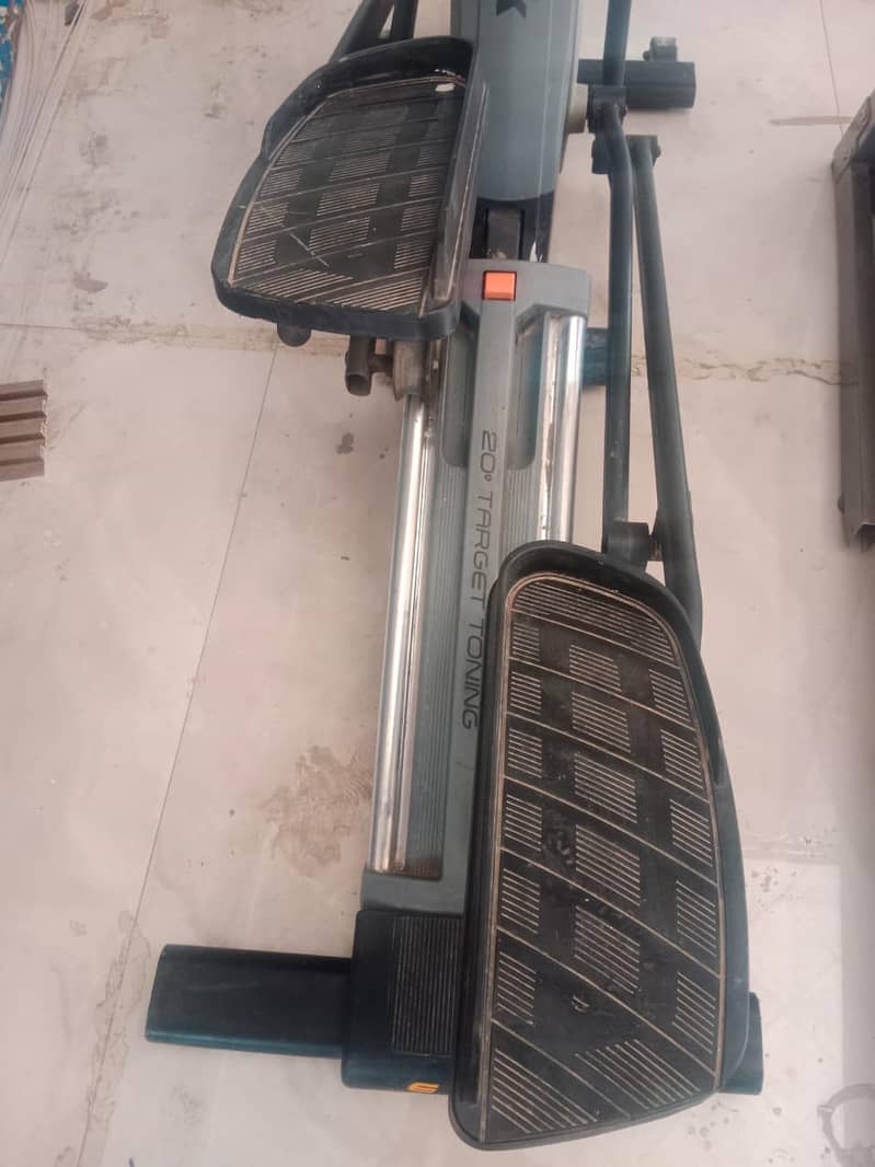 elliptical Machine 4
