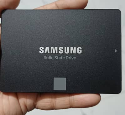 Brand new Samsung SSD 500gb box open
