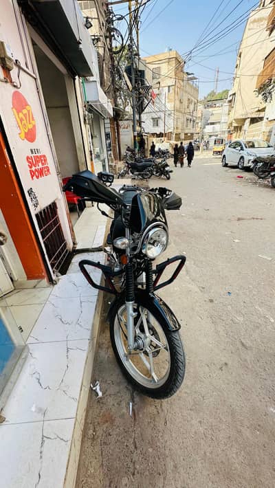 SUZUKI GS 150 2025/26 SE