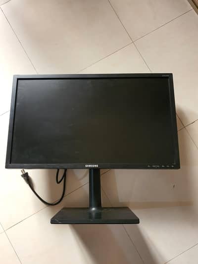 Samsung 24 Inch Monitor