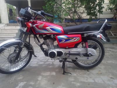 Honda 125 lush condition for sale