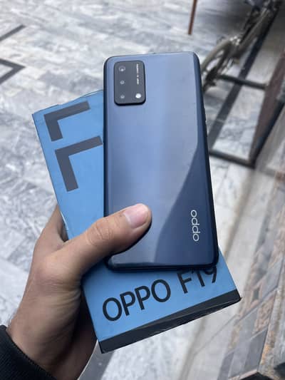 Oppo F19 with Box