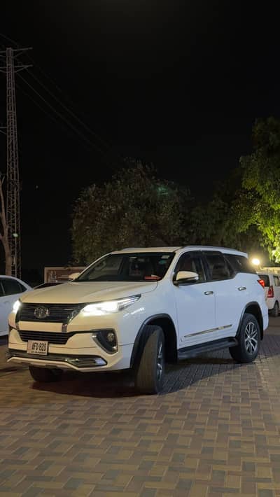 Toyota Fortuner Top Condition | Luxury SUV | Neat & Clean