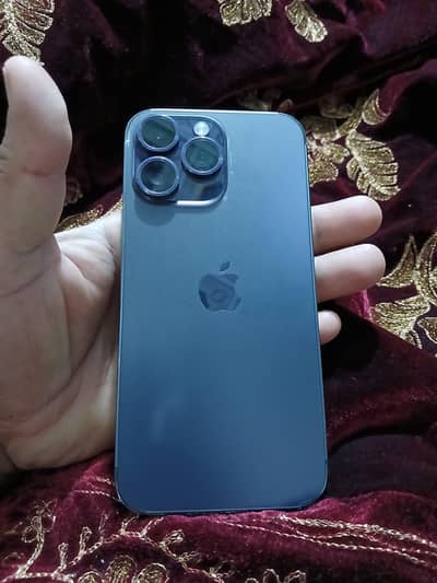 10by10 condition final price no exchange . bettry health 96 %