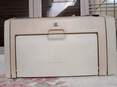 HP laser jet 1022 printer