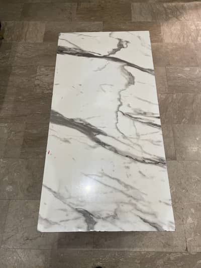 Coffee table for sale!!