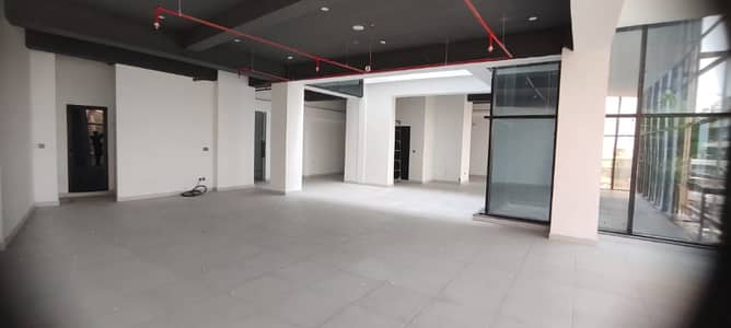 Ready to Move I-8 Markaz. . . 4200 Sqr ft Office available