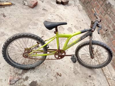 used cycle roof py ha working Sahi ha