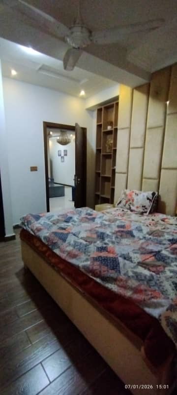 2 Bed Luxury Farninsh apartment E-11/4 Madina tower ISLAMABAD