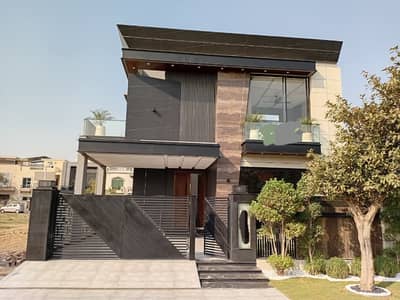 10 Marla Brand New Stunning Owner Build Modern Design Bungalow for sale