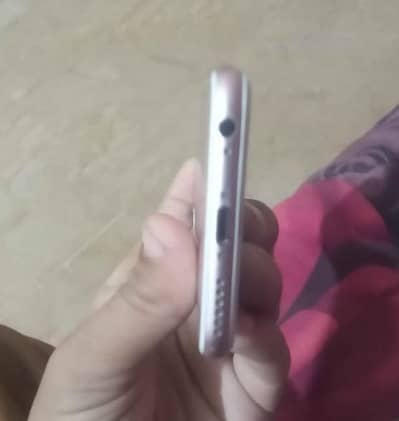 iphone 6s Pta Approved Urgent sale need cash