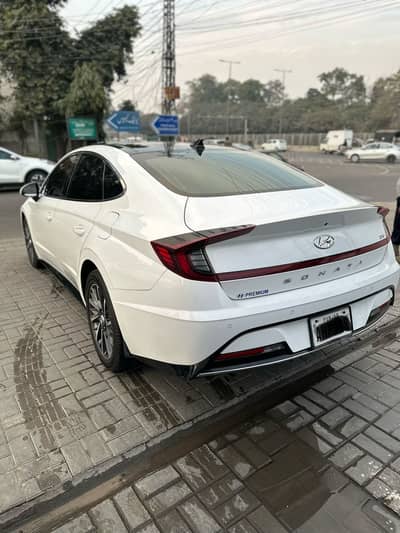 HYUNDAI SONATA 2.5. ALL DEALERSHIP MAINTAINED