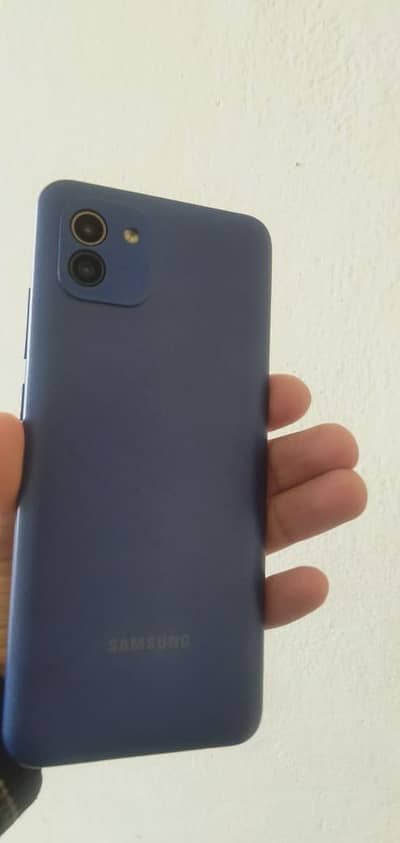 Samsung mobile in original condition 10/10