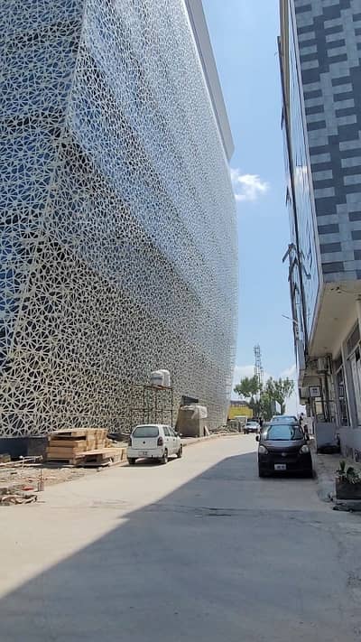 6 Marla Commercial Plot Next To Giga Mall Adjacent With Gate No 4, Ground + 5 Floors. Dem 14.50 Crore