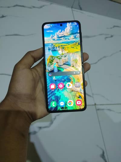 Samsung Galaxy z flip 3 mobile phone fold