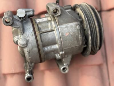 Genuine toyota corolla AC compressor