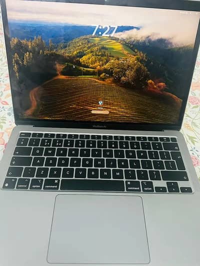 MacBook Air MGN63 M1 8GB RAM 256GB