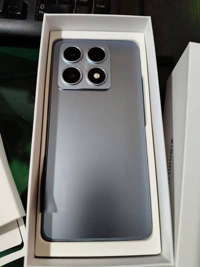 Xiaomi 14T just box open