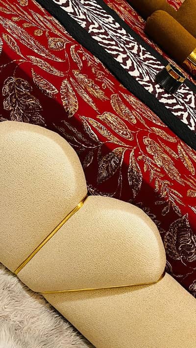 Double bed/king size bed/dressing table/bed set/Poshish bed/furniture