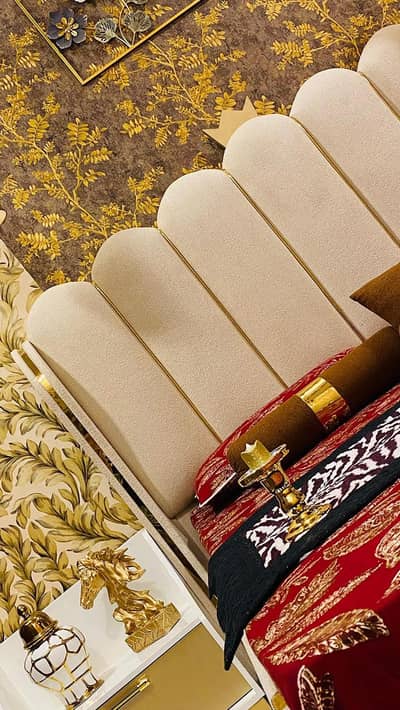 Double bed/king size bed/dressing table/bed set/Poshish bed/furniture