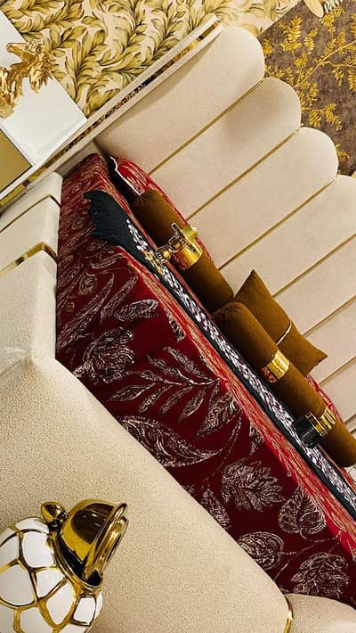 Double bed/king size bed/dressing table/bed set/Poshish bed/furniture