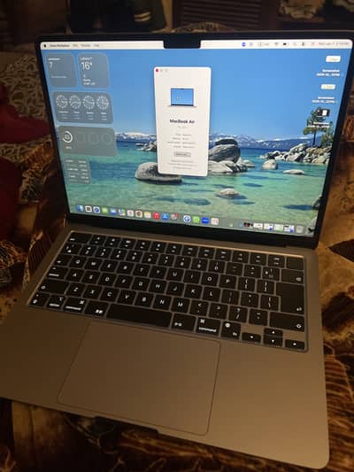 MacBook Air M2 16gb Ram 252gb Rom