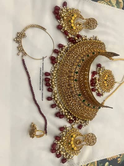Bridal jewellery set