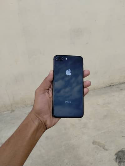 iPhone 8 Plus 64 GB non pta all ok exchange possible