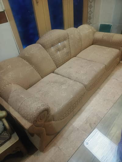 new condition sofa only in 30000