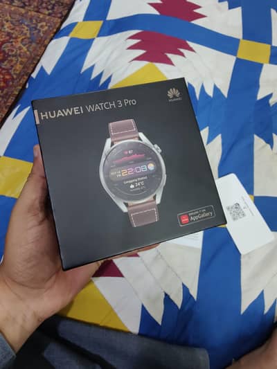 Huawei watch 3 pro leather belt like E-sim varient with box Acesories.