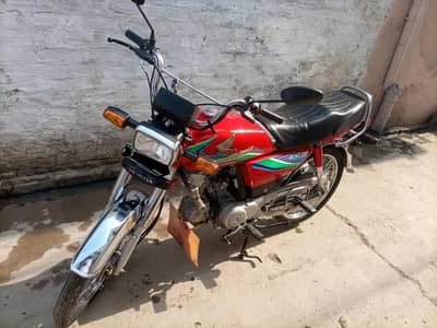 Honda CD 70 motorcycle