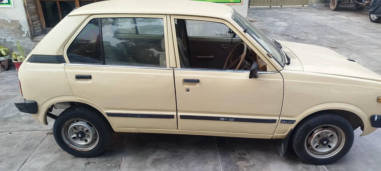 گاڑی سیل ہے 2