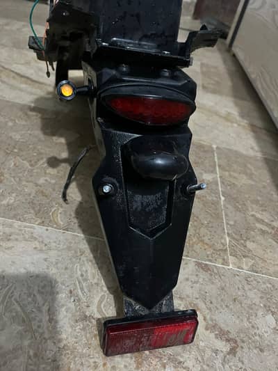 Rear Mudguard With Tail Light & Indicator
