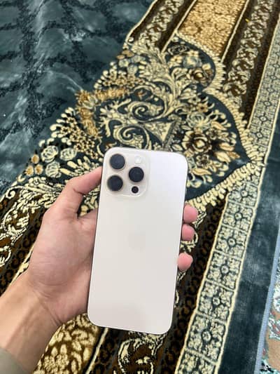 Apple iPhone 16 Pro Max