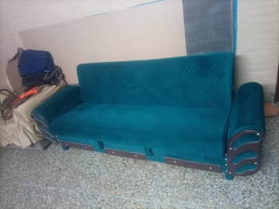 sofa cmbad 2