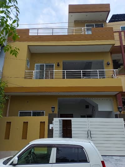 5 Marla Facing Park House For Sale